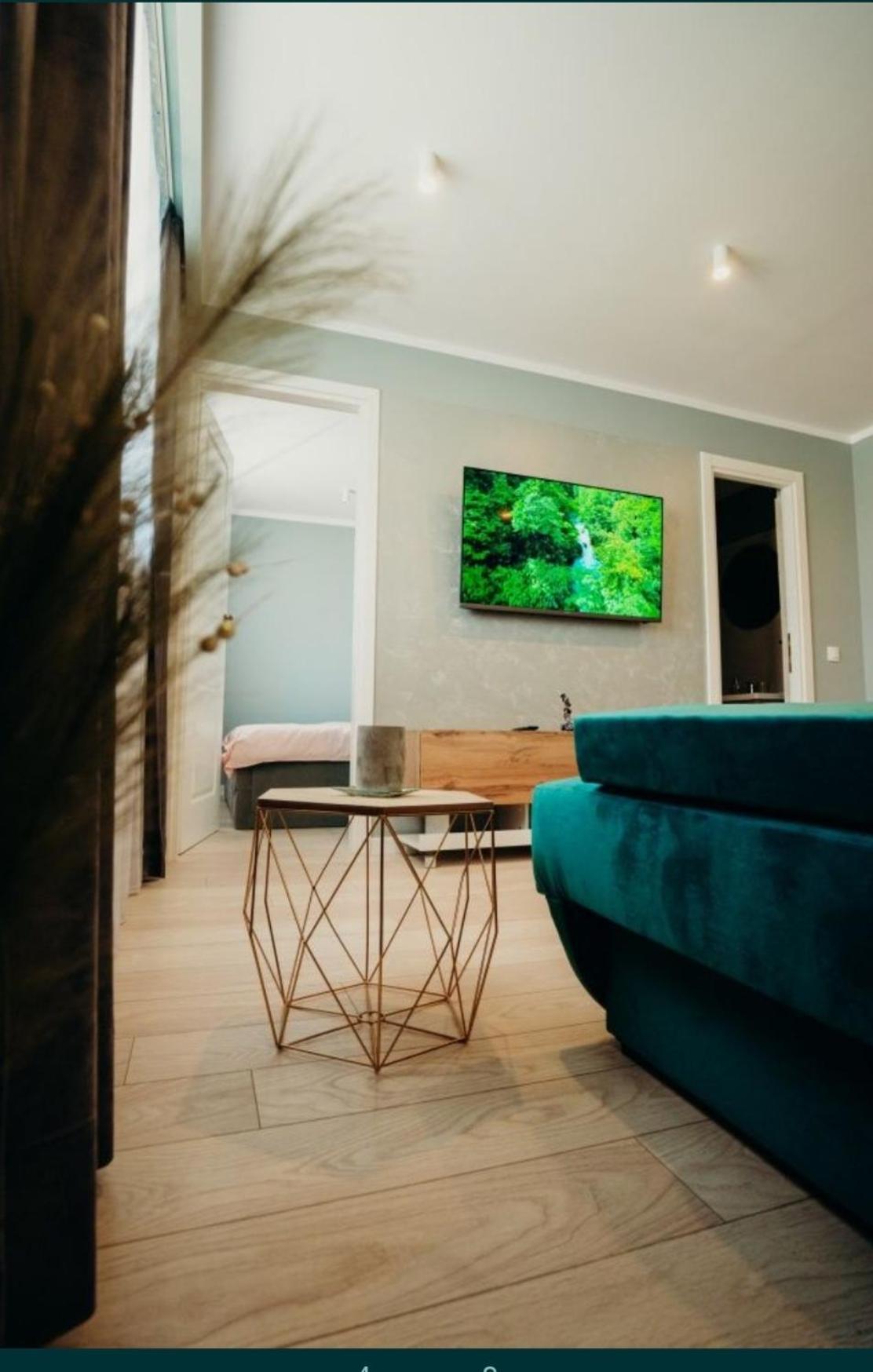 Studio 76 Apartment Onesti Exterior foto